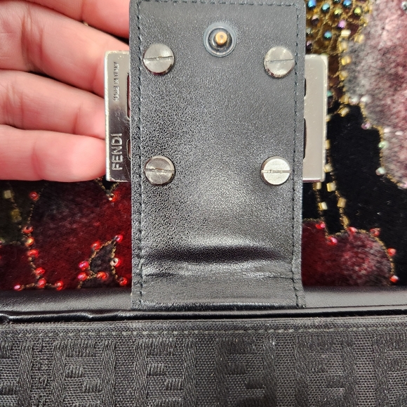 Fendi Wallet - Picture 3 of 13